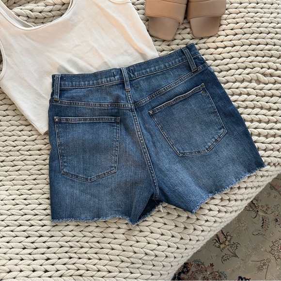 High-rise denim short - Picture 4 of 4